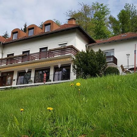 Berghof Hotel Nieheim Eksteriør billede
